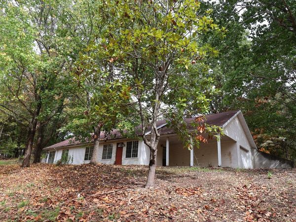 239 Seclusion Drive, Spokane, MO 65754