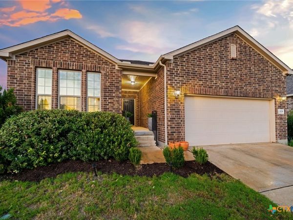 1539 Balcones Fault , New Braunfels, TX 78132
