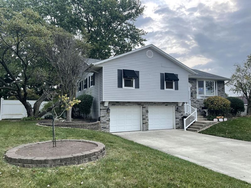 503 N Parkway Drive, Piqua, OH 45356 Photo 2