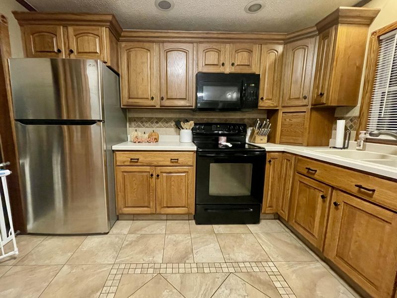 503 N Parkway Drive, Piqua, OH 45356 Photo 28