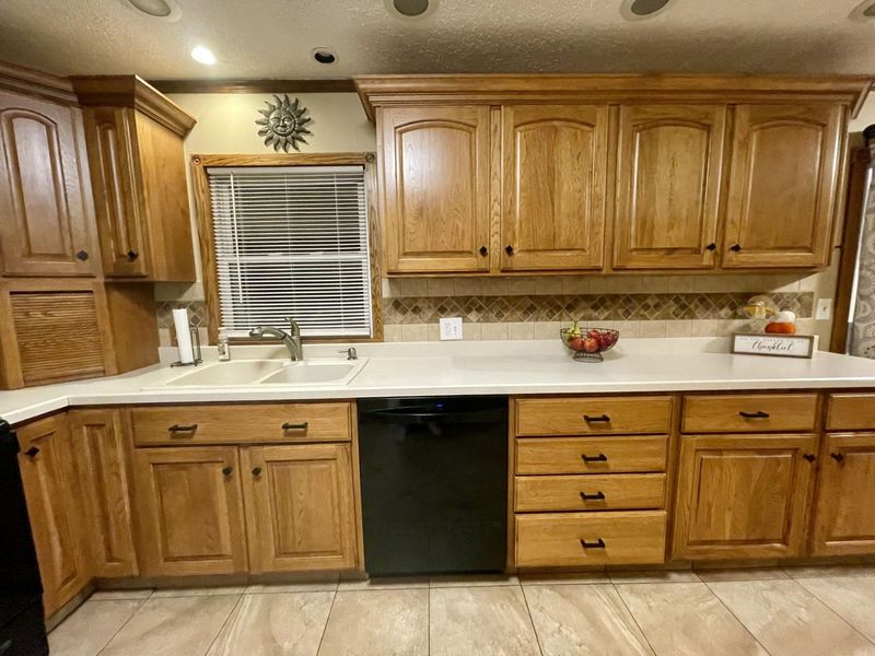 503 N Parkway Drive, Piqua, OH 45356 Photo 30