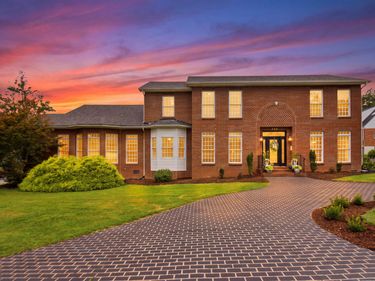 204 Valley Vista Drive, Frankfort, KY 40601