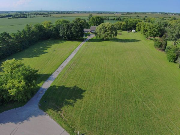 6420 31st St, Kenosha, WI 53144