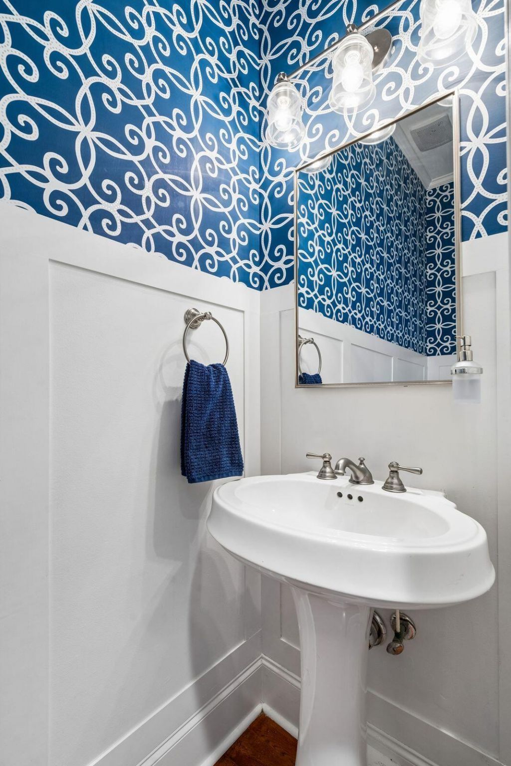 2113 Beckenham Drive Photo 33