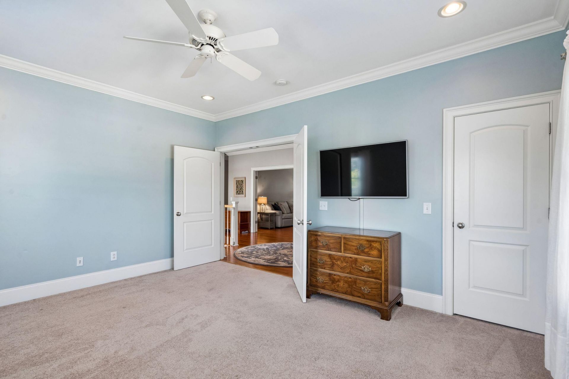 2113 Beckenham Drive Photo 36