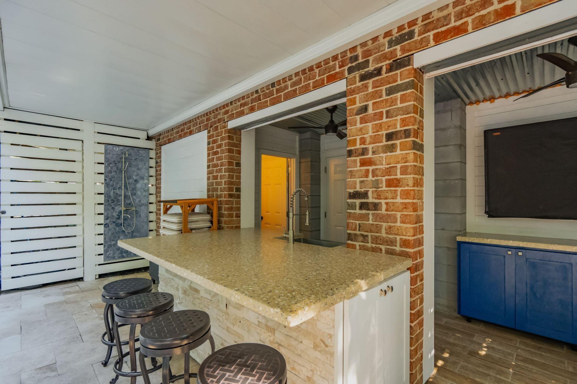 2113 Beckenham Drive Photo 69