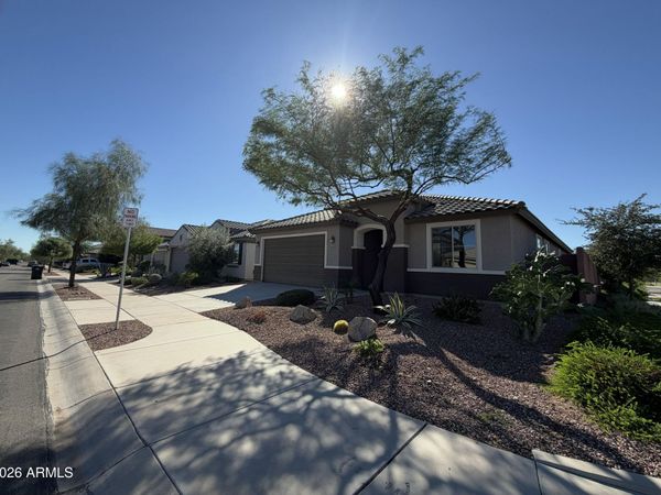 25692 N 161ST Avenue, Surprise, AZ 85387