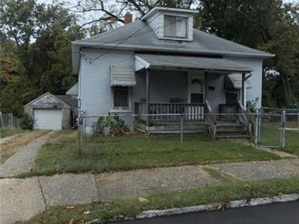 1908 Central Avenue, Alton, IL 62002