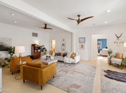 15555 Pyramid Way, Reno, NV 89510 Photo