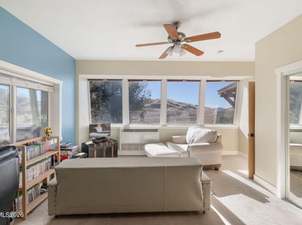 15555 Pyramid Way, Reno, NV 89510 Photo