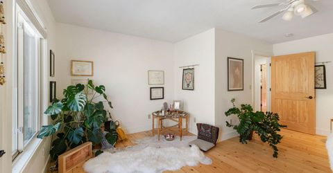 15555 Pyramid Way, Reno, NV 89510 Photo
