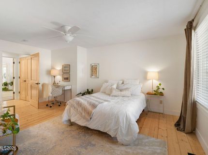 15555 Pyramid Way, Reno, NV 89510 Photo