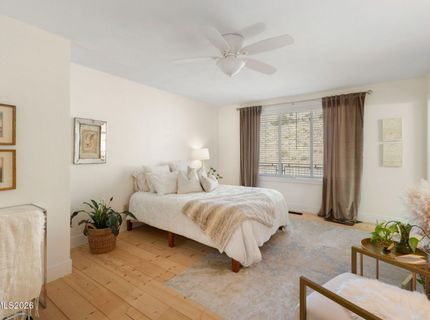 15555 Pyramid Way, Reno, NV 89510 Photo