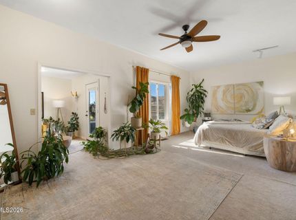 15555 Pyramid Way, Reno, NV 89510 Photo