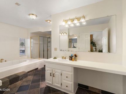 15555 Pyramid Way, Reno, NV 89510 Photo
