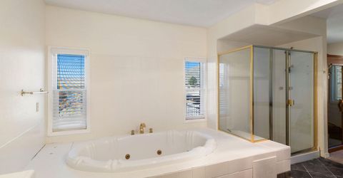 15555 Pyramid Way, Reno, NV 89510 Photo