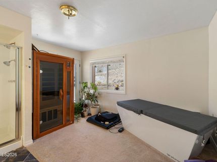 15555 Pyramid Way, Reno, NV 89510 Photo