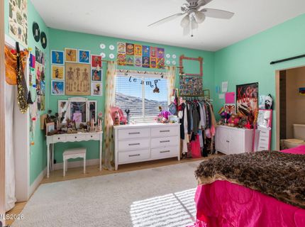 15555 Pyramid Way, Reno, NV 89510 Photo
