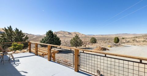 15555 Pyramid Way, Reno, NV 89510 Photo