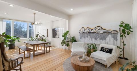 15555 Pyramid Way, Reno, NV 89510 Photo