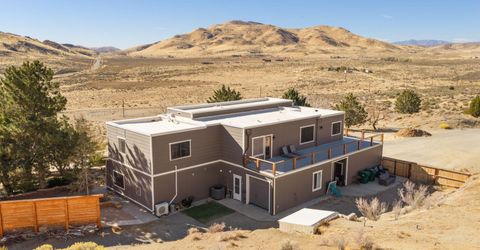 15555 Pyramid Way, Reno, NV 89510 Photo