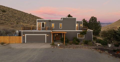 15555 Pyramid Way, Reno, NV 89510 Photo