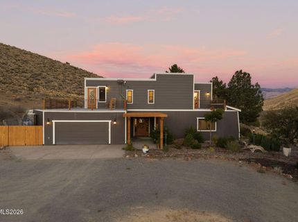 15555 Pyramid Way, Reno, NV 89510 Photo