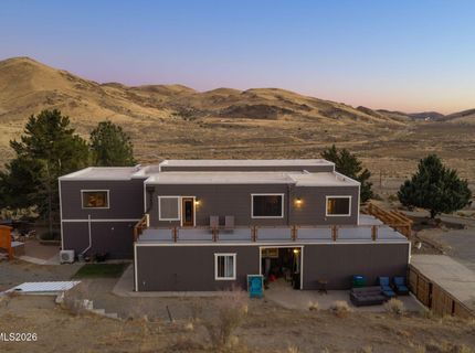 15555 Pyramid Way, Reno, NV 89510 Photo