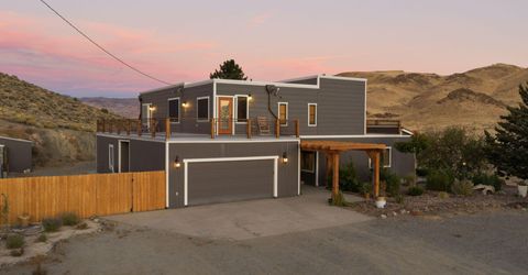 15555 Pyramid Way, Reno, NV 89510 Photo