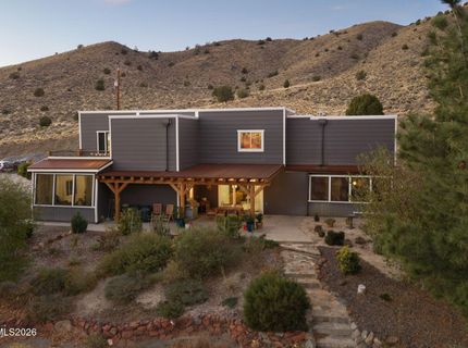 15555 Pyramid Way, Reno, NV 89510 Photo