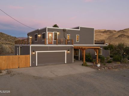 15555 Pyramid Way, Reno, NV 89510 Photo