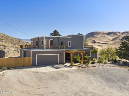15555 Pyramid Way, Reno, NV 89510 Photo