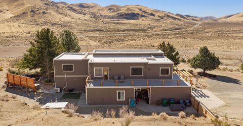 15555 Pyramid Way, Reno, NV 89510 Photo