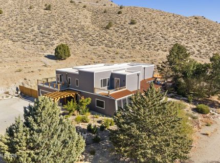 15555 Pyramid Way, Reno, NV 89510 Photo