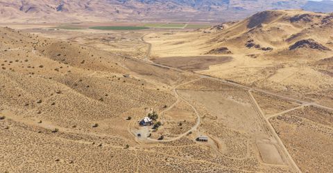 15555 Pyramid Way, Reno, NV 89510 Photo