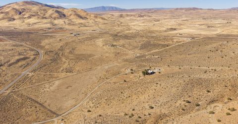 15555 Pyramid Way, Reno, NV 89510 Photo