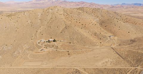 15555 Pyramid Way, Reno, NV 89510 Photo