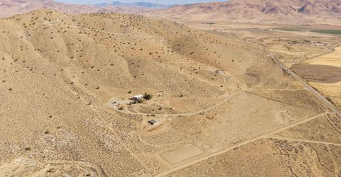 15555 Pyramid Way, Reno, NV 89510 Photo