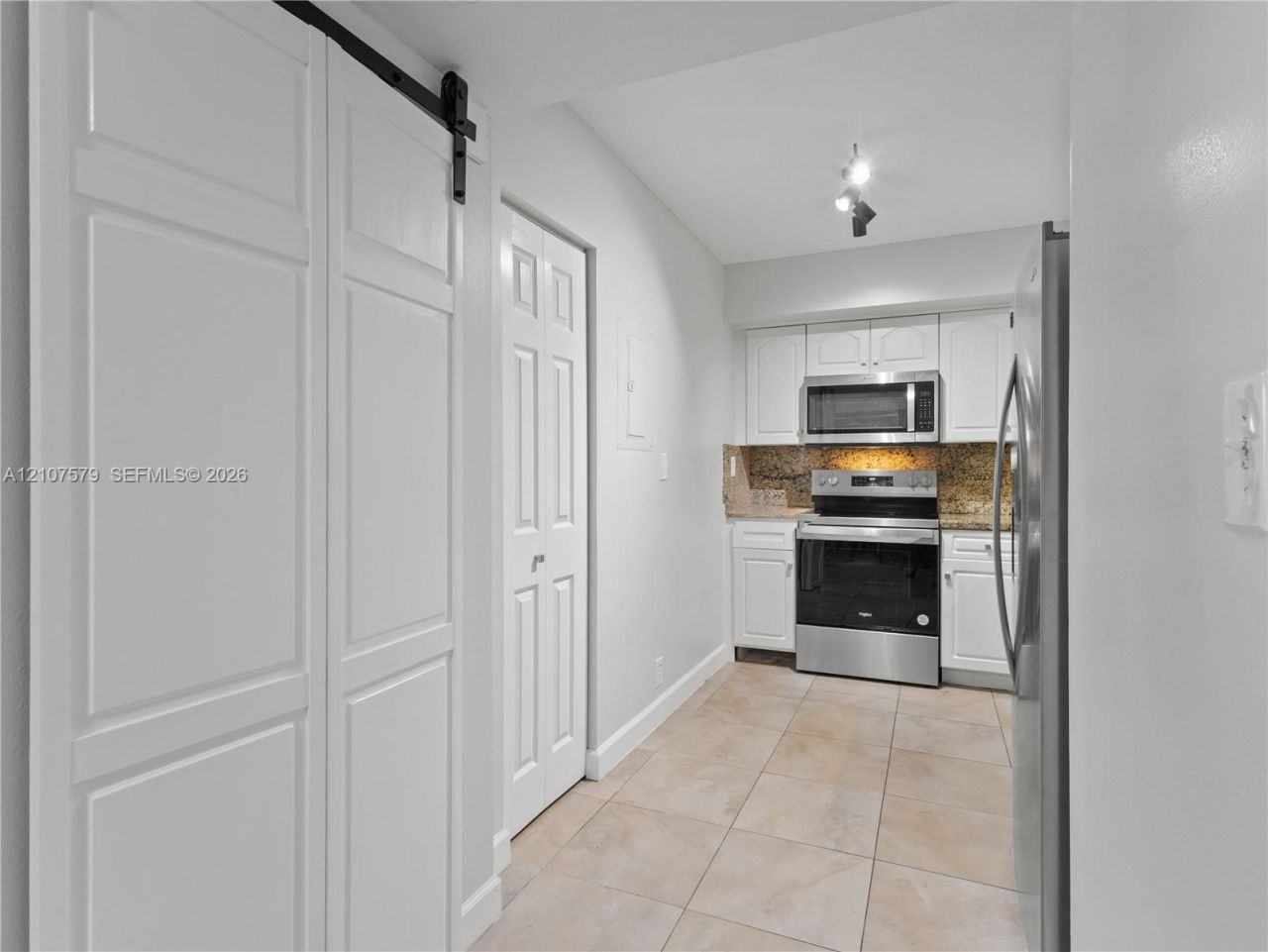 3300 NE 191st St , Unit 511, Aventura, FL 33180 Photo