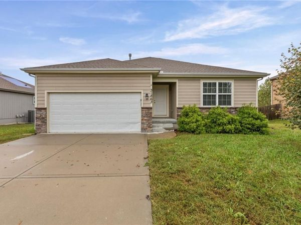 31863 W 172nd Street, Gardner, KS 66030
