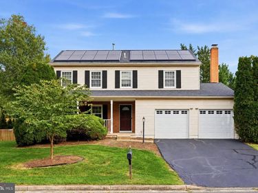 102 N LAURA ANNE DRIVE, STERLING, VA 20164