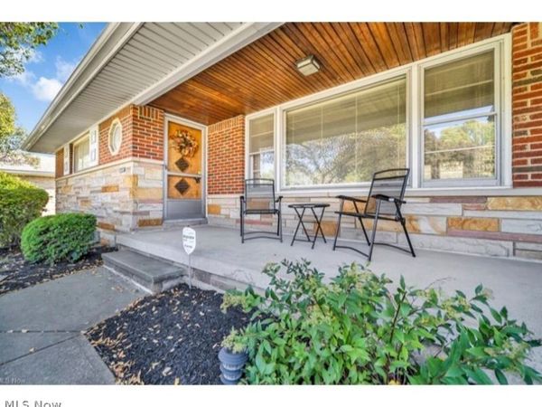 645 Strumbly Drive, Highland Heights, OH 44143