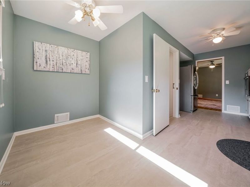 645 Strumbly Drive, Highland Heights, OH 44143 Photo 11