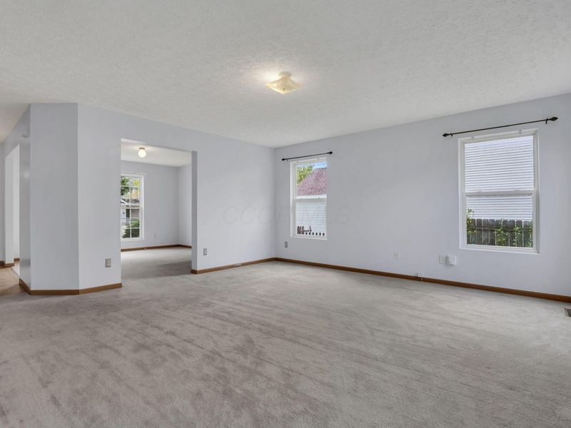 9060 Ridgeline Drive, Reynoldsburg, OH 43068 Photo 14