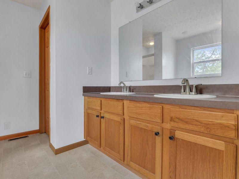 9060 Ridgeline Drive, Reynoldsburg, OH 43068 Photo 40