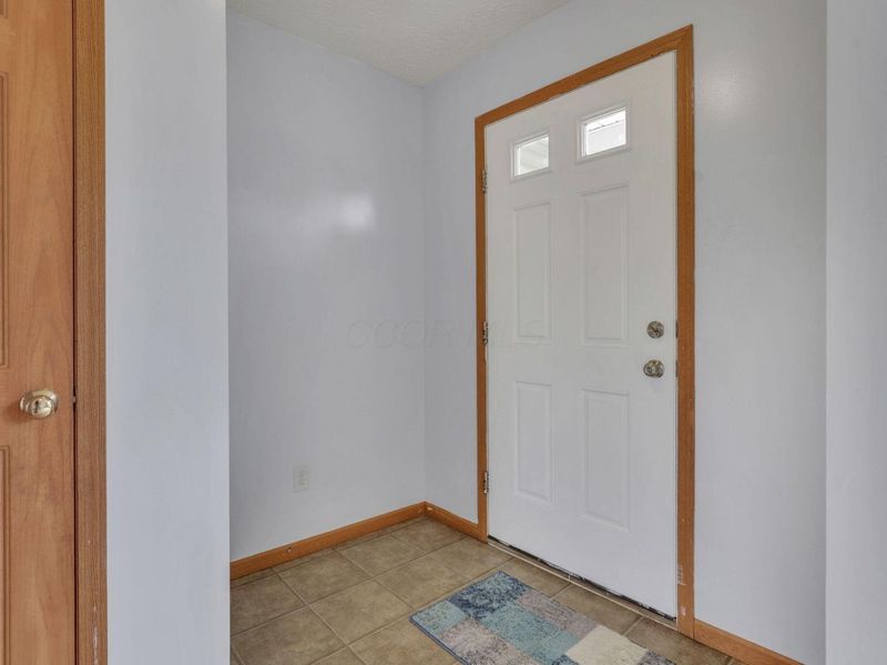 9060 Ridgeline Drive, Reynoldsburg, OH 43068 Photo 7