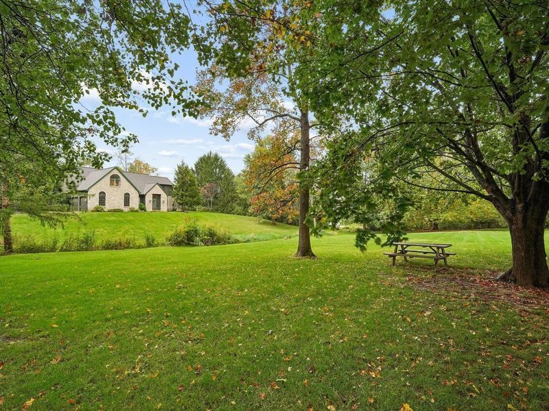 8337 W Ohio State Lane NW, Lancaster, OH 43130 Photo 2