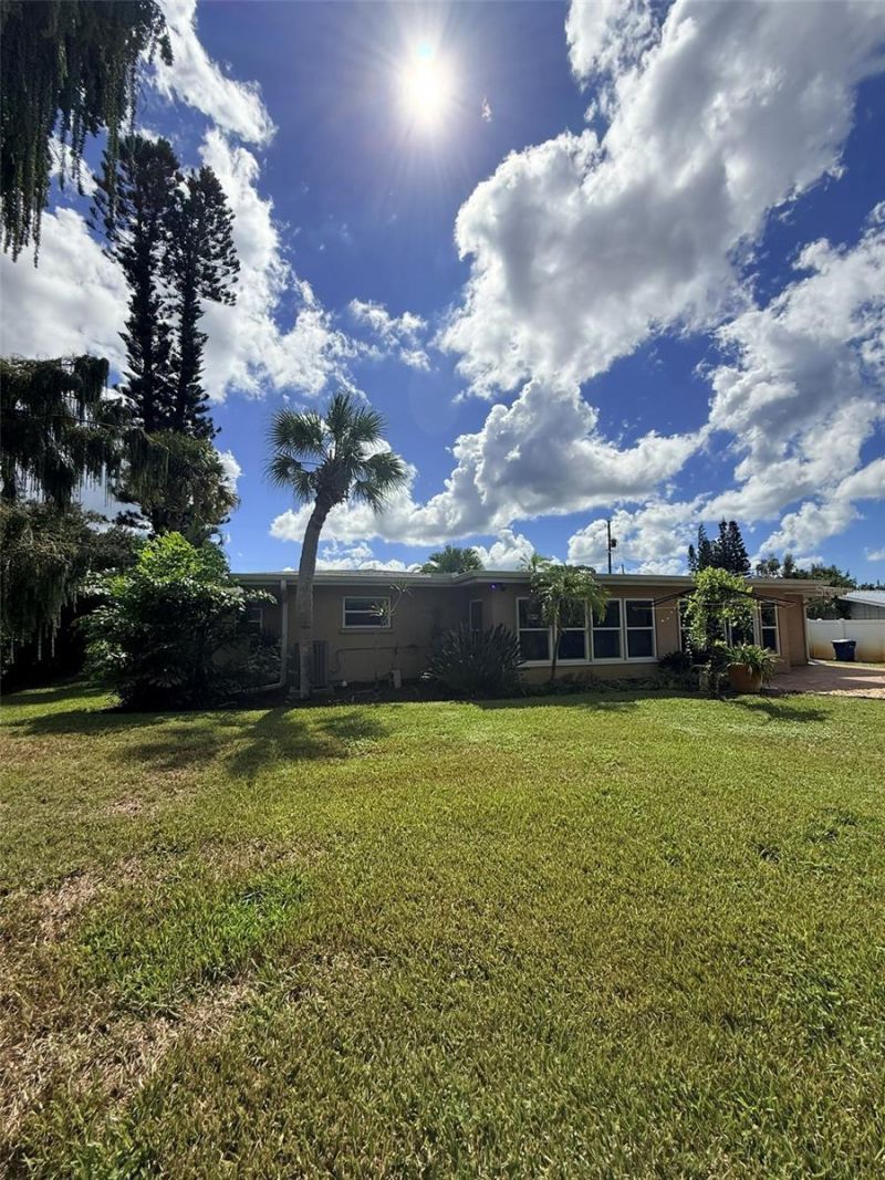 1729 Laramie Street , Sarasota, FL 34231 Photo