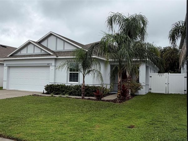 2021 CANTON PARK DRIVE , WINTER HAVEN, FL 33881