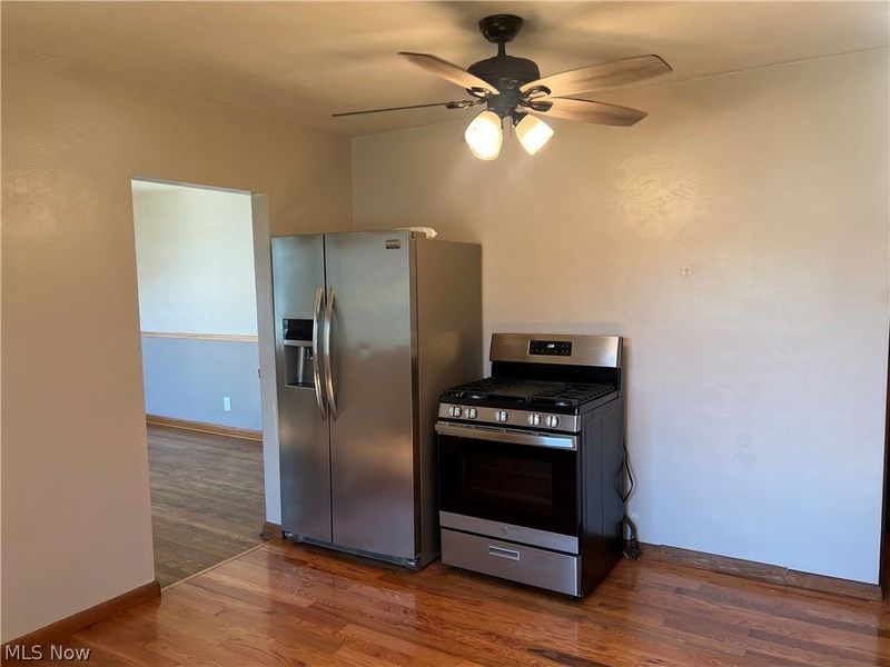 554 E Taggart Street, East Palestine, OH 44413 Photo 10